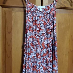 Super flattering tank